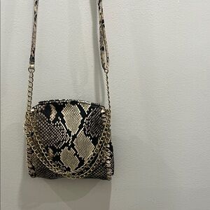 Stylish Snake Print Crossbody Bag